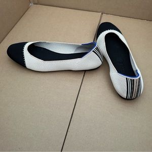 Rothy's the square toe flats in tuxedo print size 11